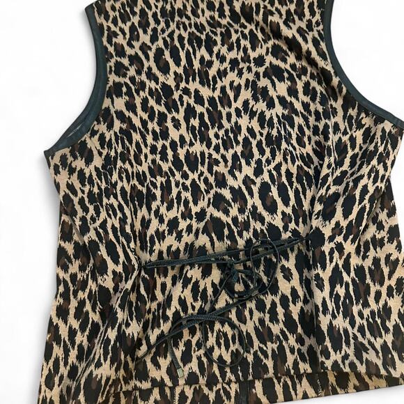 Leopard print zip up vest - Picture 2 of 6